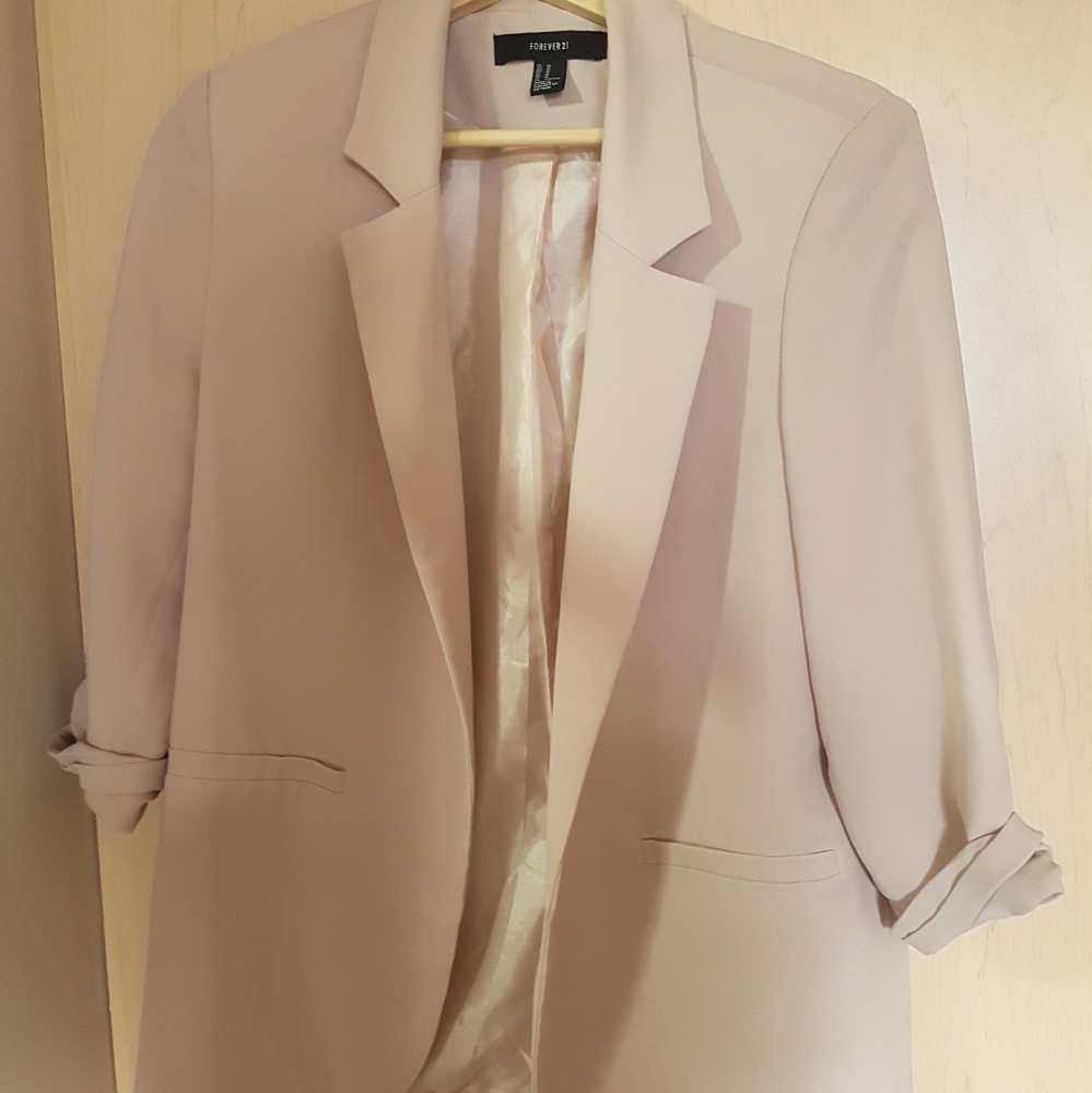 Oversized light blush/beige blazer
